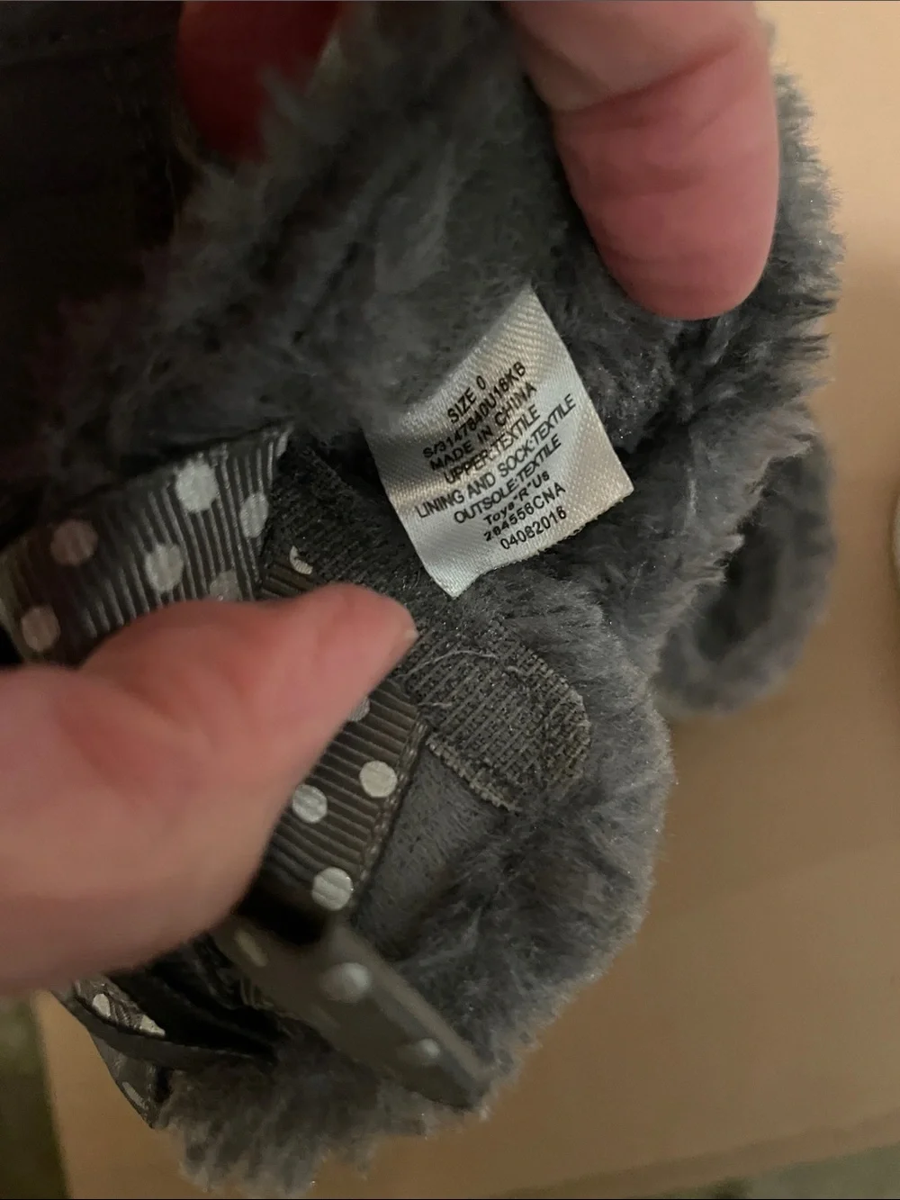 Cozy warm dark gray fur bootie boots size 0